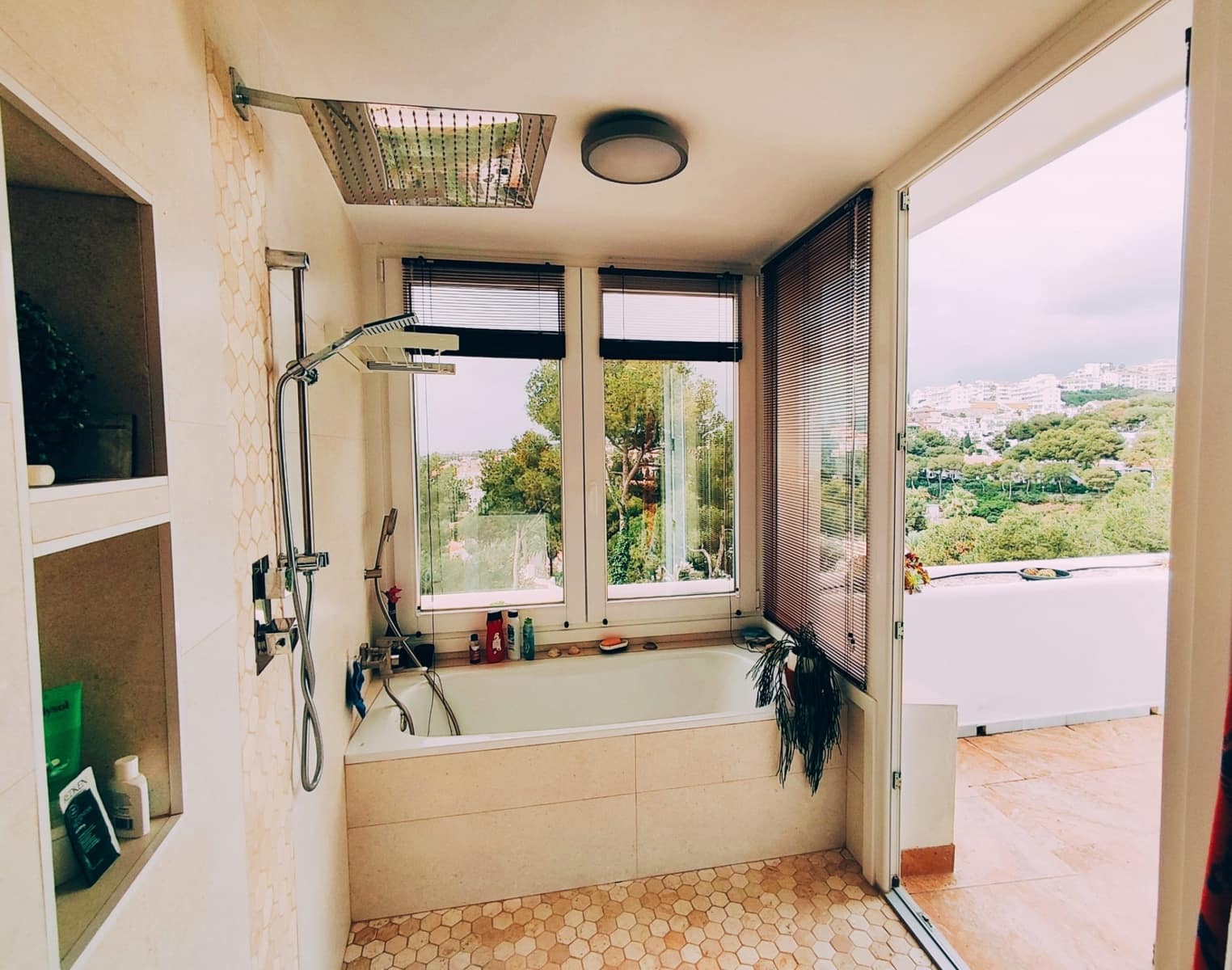 3 soveværelse Lejlighed til salg i Riviera del Sol med swimmingpool garage - € 545.000 (Ref: 8961850)