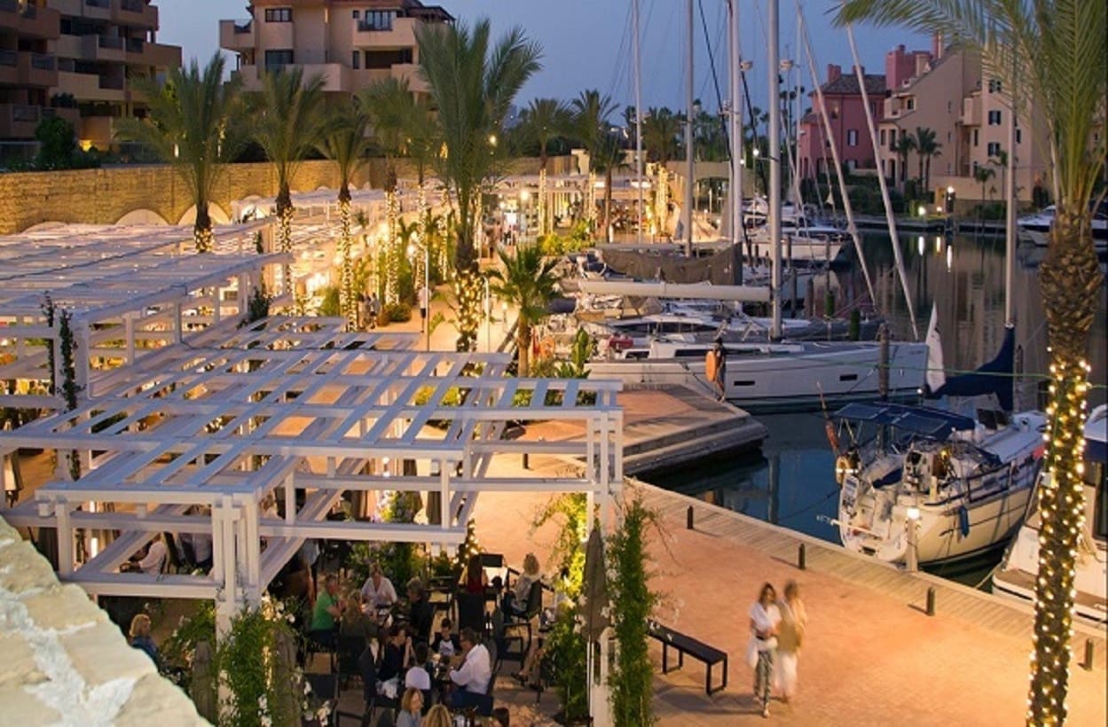 4 slaapkamer Penthouse te koop in Sotogrande met garage - € 2.100.000 (Ref: 8968658)