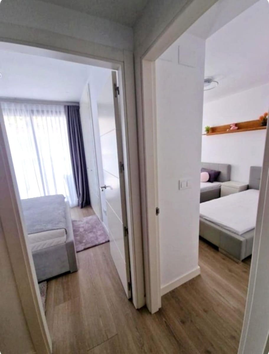 3 makuuhuone Huoneisto myytävänä paikassa La Cala de Mijas mukana uima-altaan 
autotalli - 645 000 € (Ref: 8972561)