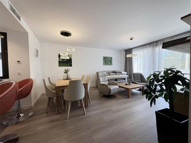 3 soverom Leilighet til salgs i La Cala de Mijas, Mijas med svømmebasseng garasje - € 635 000 (Ref: 8972561)