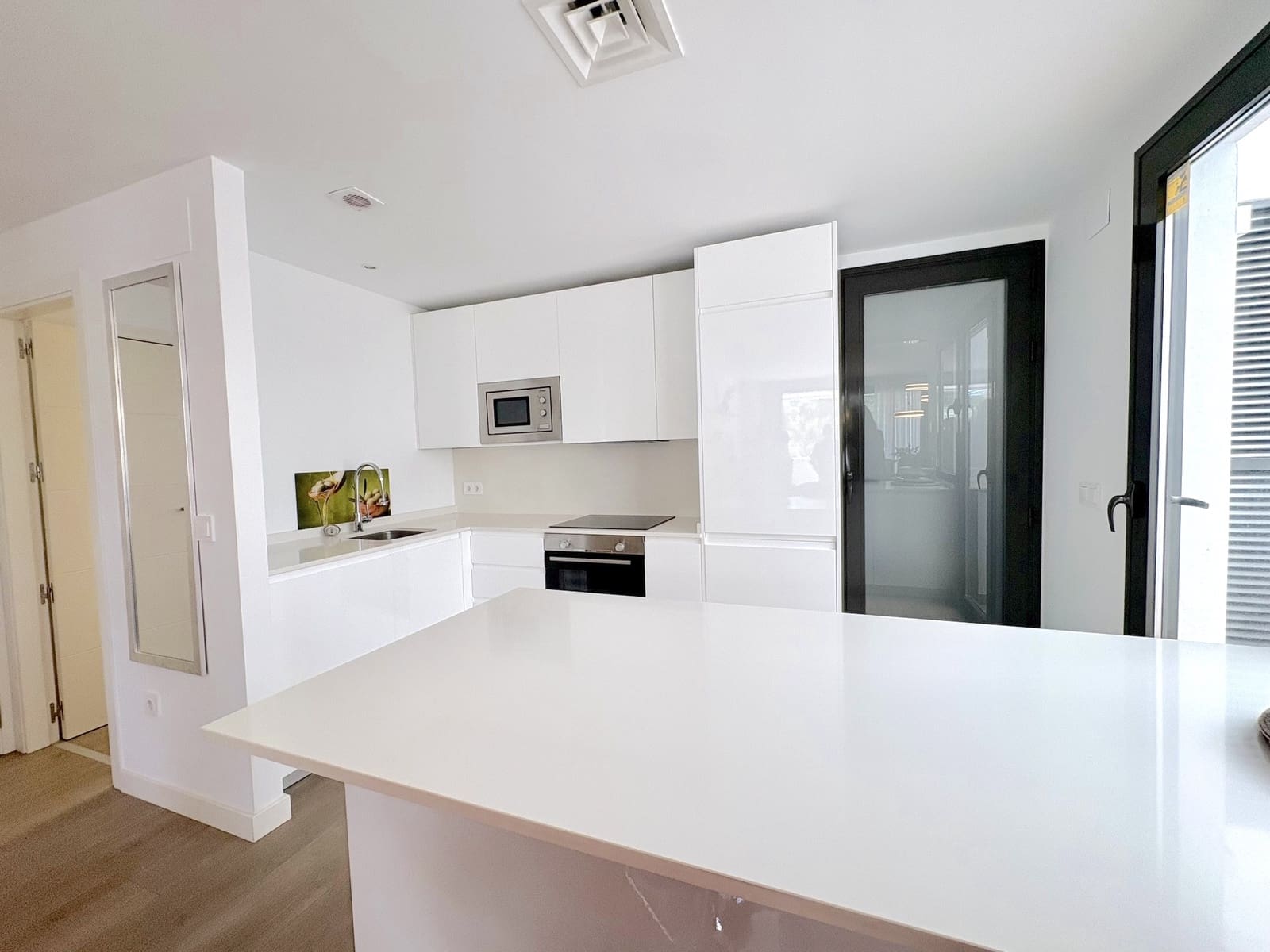 3 sypialnia Apartament na sprzedaż w La Cala de Mijas z basenem garażem - 635 000 € (Ref: 8972561)