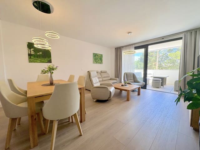 3 sypialnia Apartament na sprzedaż w La Cala de Mijas, Mijas z basenem garażem - 635 000 € (Ref: 8972561)