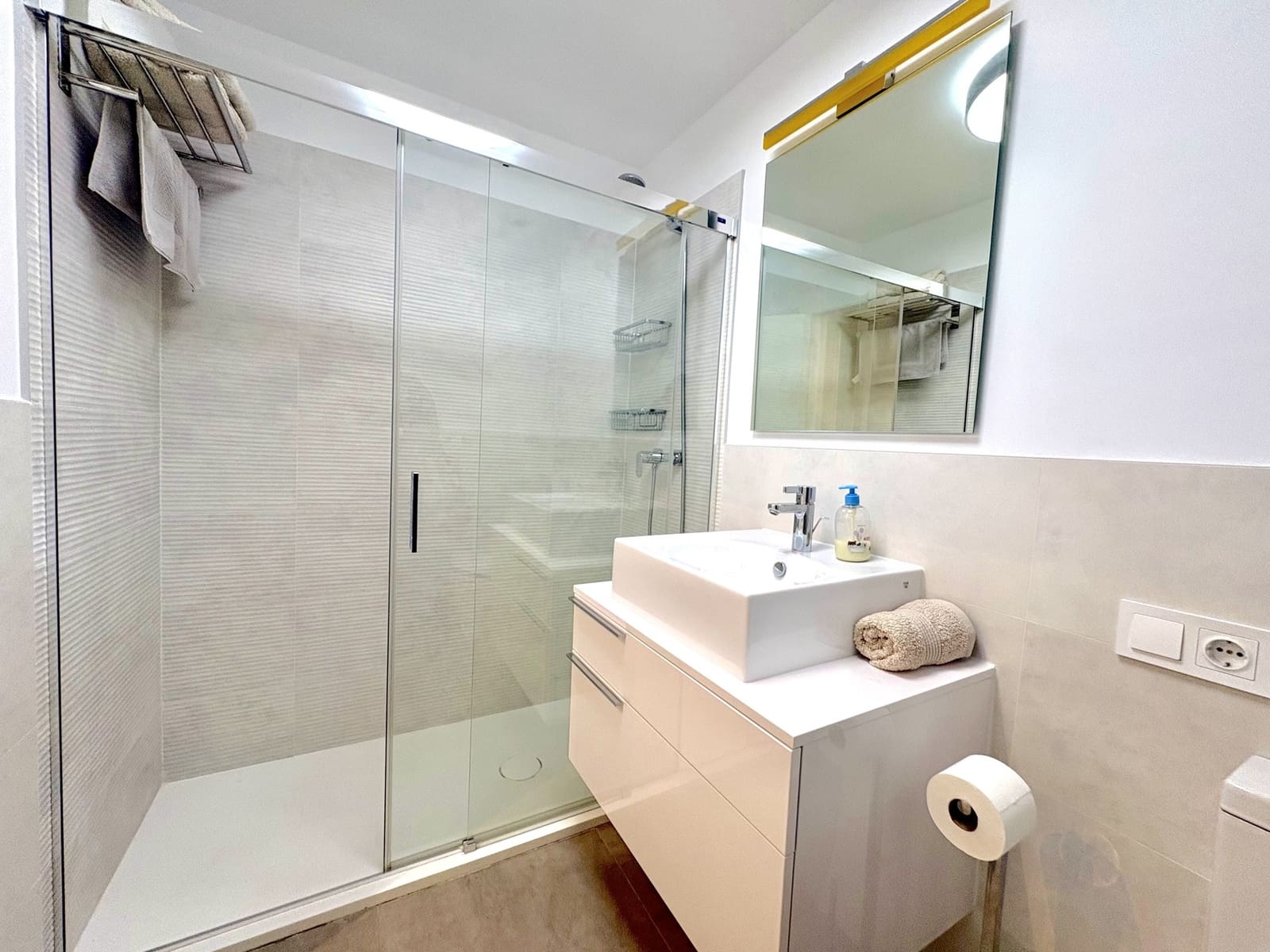 3 sypialnia Apartament na sprzedaż w La Cala de Mijas z basenem garażem - 635 000 € (Ref: 8972561)