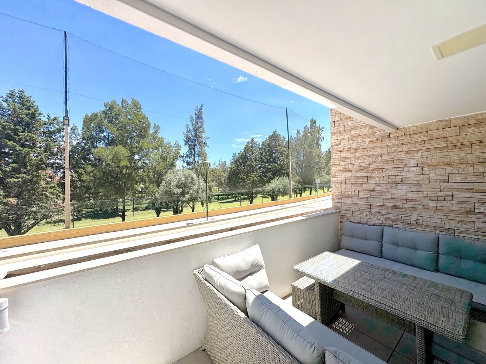 3 sypialnia Apartament na sprzedaż w La Cala de Mijas z basenem garażem - 635 000 € (Ref: 8972561)