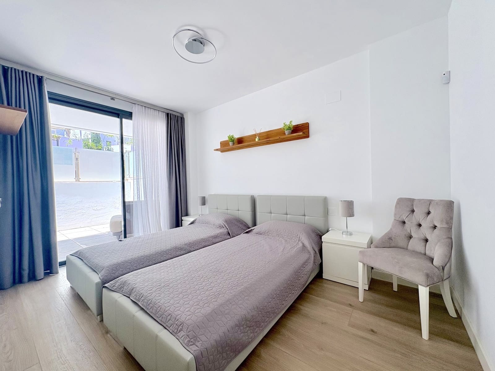 3 sypialnia Apartament na sprzedaż w La Cala de Mijas z basenem garażem - 635 000 € (Ref: 8972561)