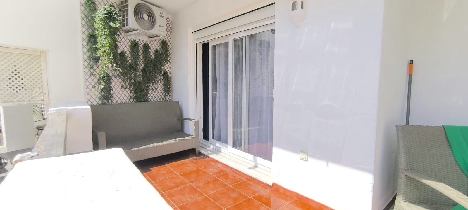 3 bedroom Apartment for sale in Mijas Costa with pool garage - € 628,000 (Ref: 8976475)