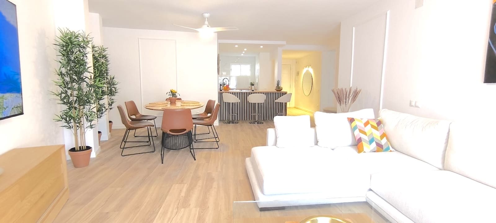 3 bedroom Apartment for sale in Mijas Costa with pool garage - € 628,000 (Ref: 8976475)