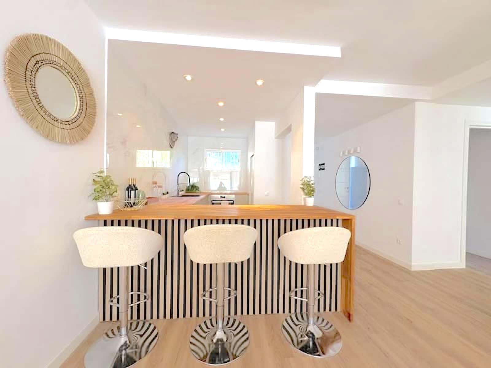 3 bedroom Apartment for sale in Mijas Costa with pool garage - € 628,000 (Ref: 8976475)