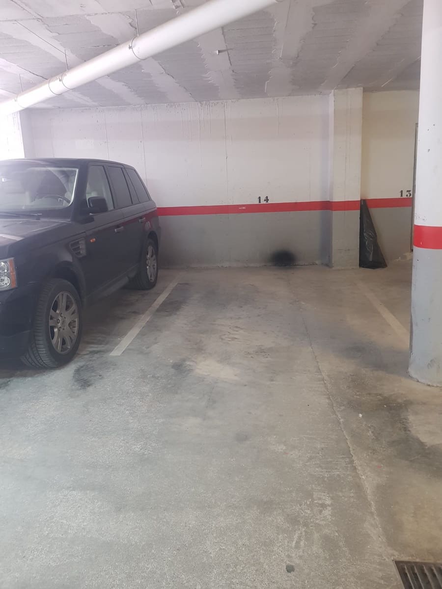 Garage te koop in Santa Eulalia / Santa Eularia - € 58.000 (Ref: 8986043)