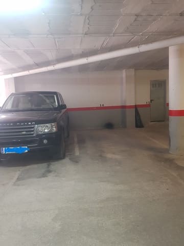 Garage te koop in Santa Eulalia / Santa Eularia - € 58.000 (Ref: 8986043)