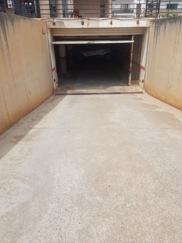 Garage te koop in Santa Eulalia / Santa Eularia - € 58.000 (Ref: 8986043)