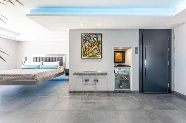 4 soveværelse Villa til salg i Mijas Costa, Mijas med swimmingpool garage - € 8.100.000 (Ref: 8988577)