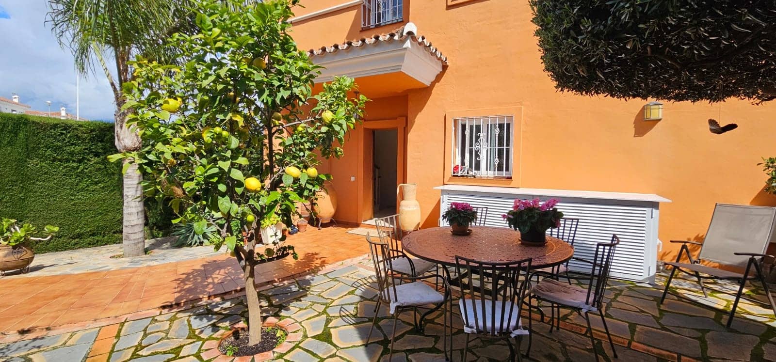 4 slaapkamer Villa te koop in Cerro del Aguila met zwembad garage - € 735.000 (Ref: 8988578)