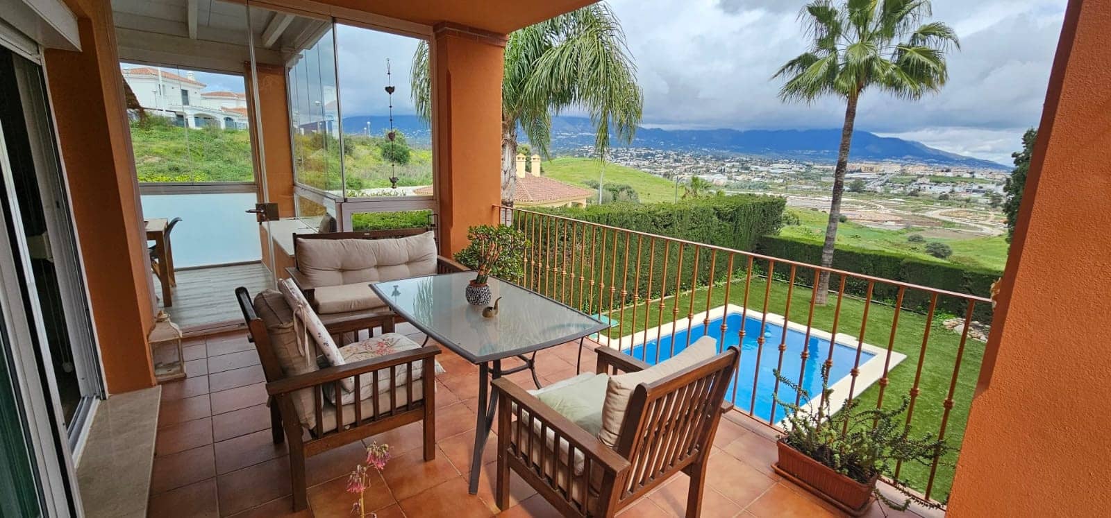 4 slaapkamer Villa te koop in Cerro del Aguila met zwembad garage - € 735.000 (Ref: 8988578)