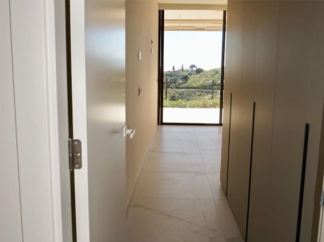 2 makuuhuone Huoneisto myytävänä paikassa Torreblanca, Fuengirola mukana uima-altaan 
autotalli - 524 000 € (Ref: 9001750)