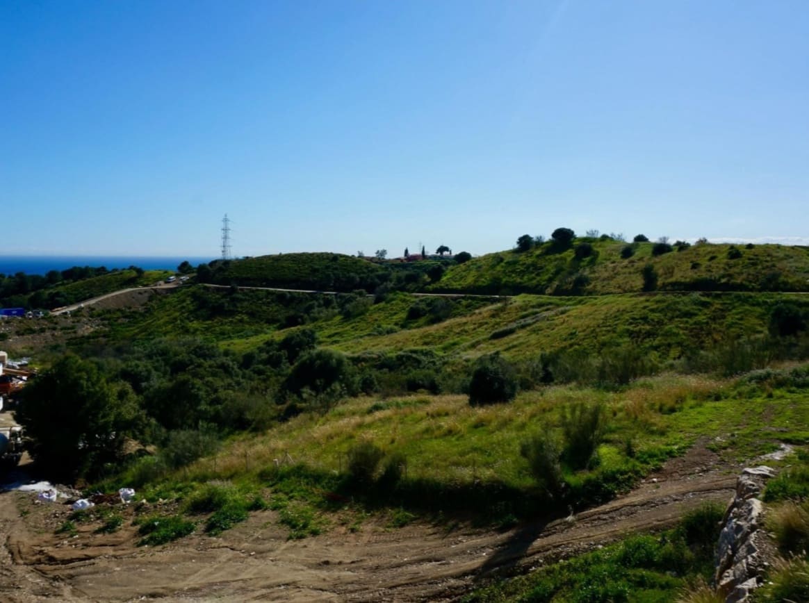 2 soveværelse Lejlighed til salg i Fuengirola med swimmingpool garage - € 524.000 (Ref: 9001750)