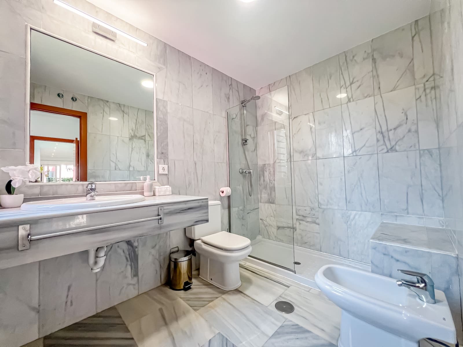 4 soverom Villa til salgs i Benahavis med svømmebasseng - € 679 000 (Ref: 9018423)