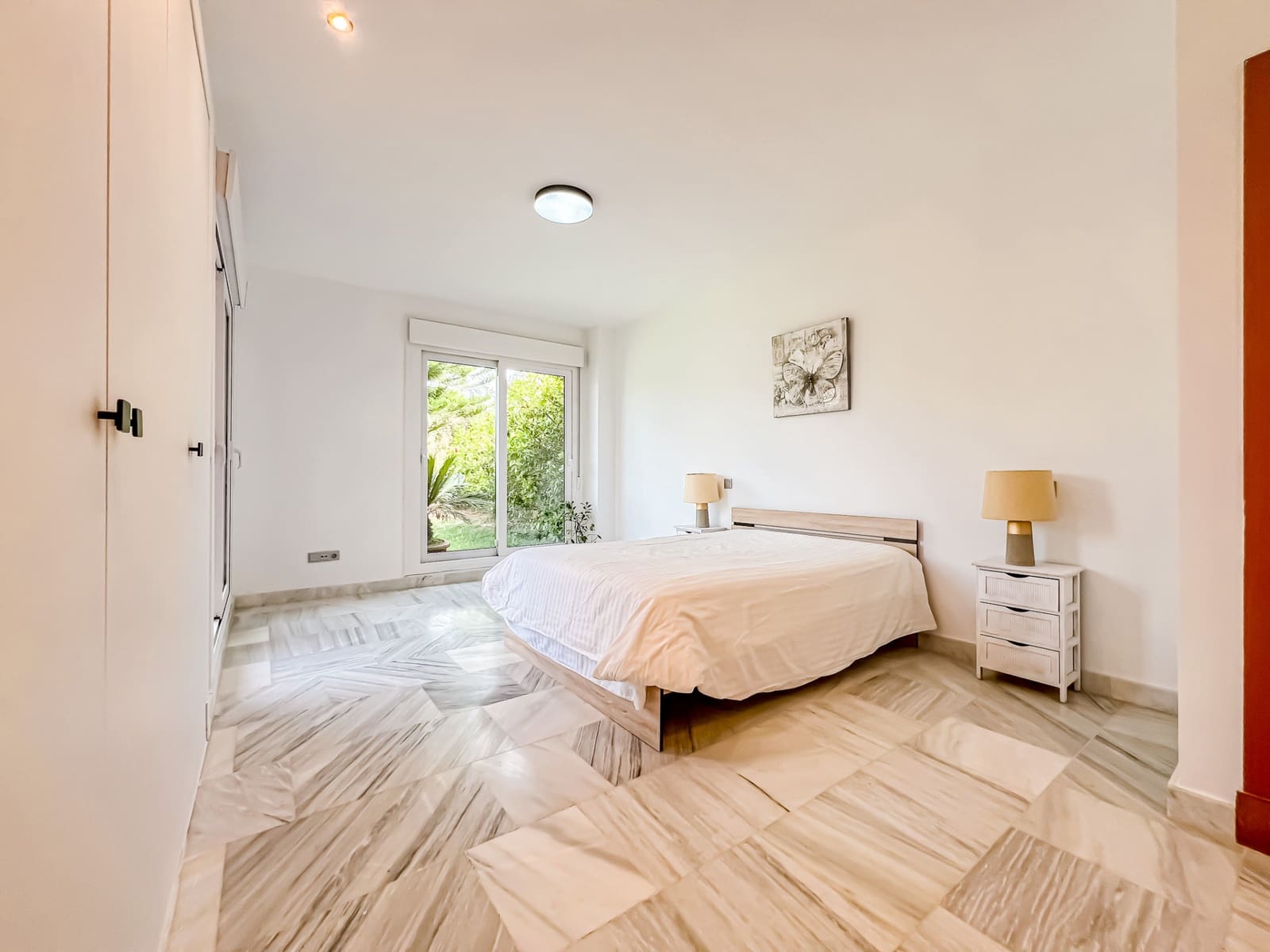 4 soverom Villa til salgs i Benahavis med svømmebasseng - € 679 000 (Ref: 9018423)