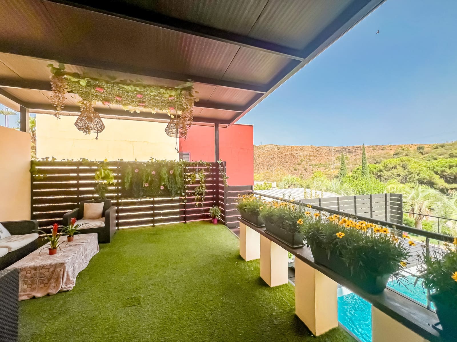 4 Zimmer Villa zu verkaufen in Benahavis mit Pool - 699.000 € (Ref: 9018423)
