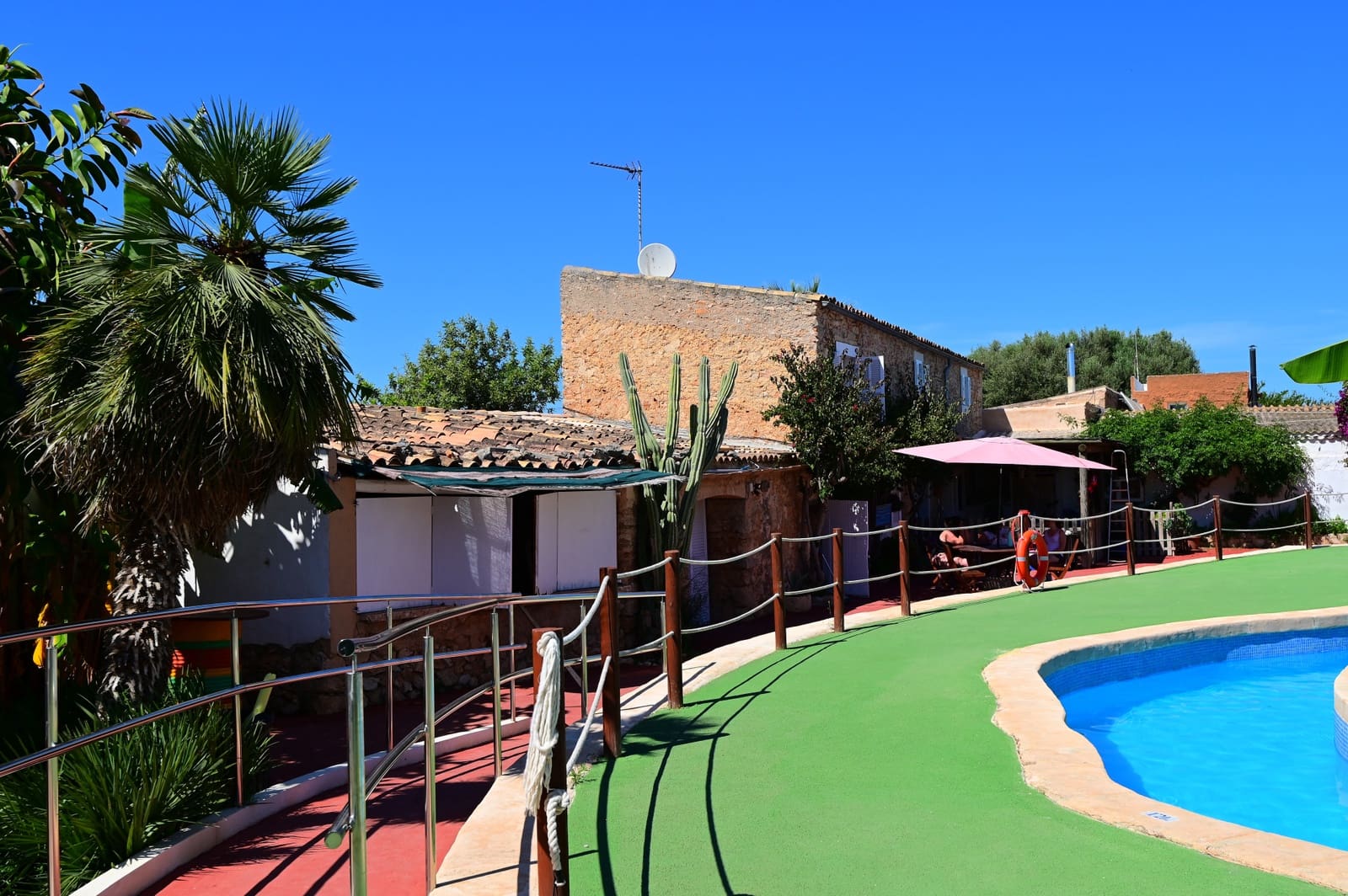 27 soveværelse Finca/Landehus til salg i Calas de Mallorca med swimmingpool garage - € 4.200.000 (Ref: 9038260)