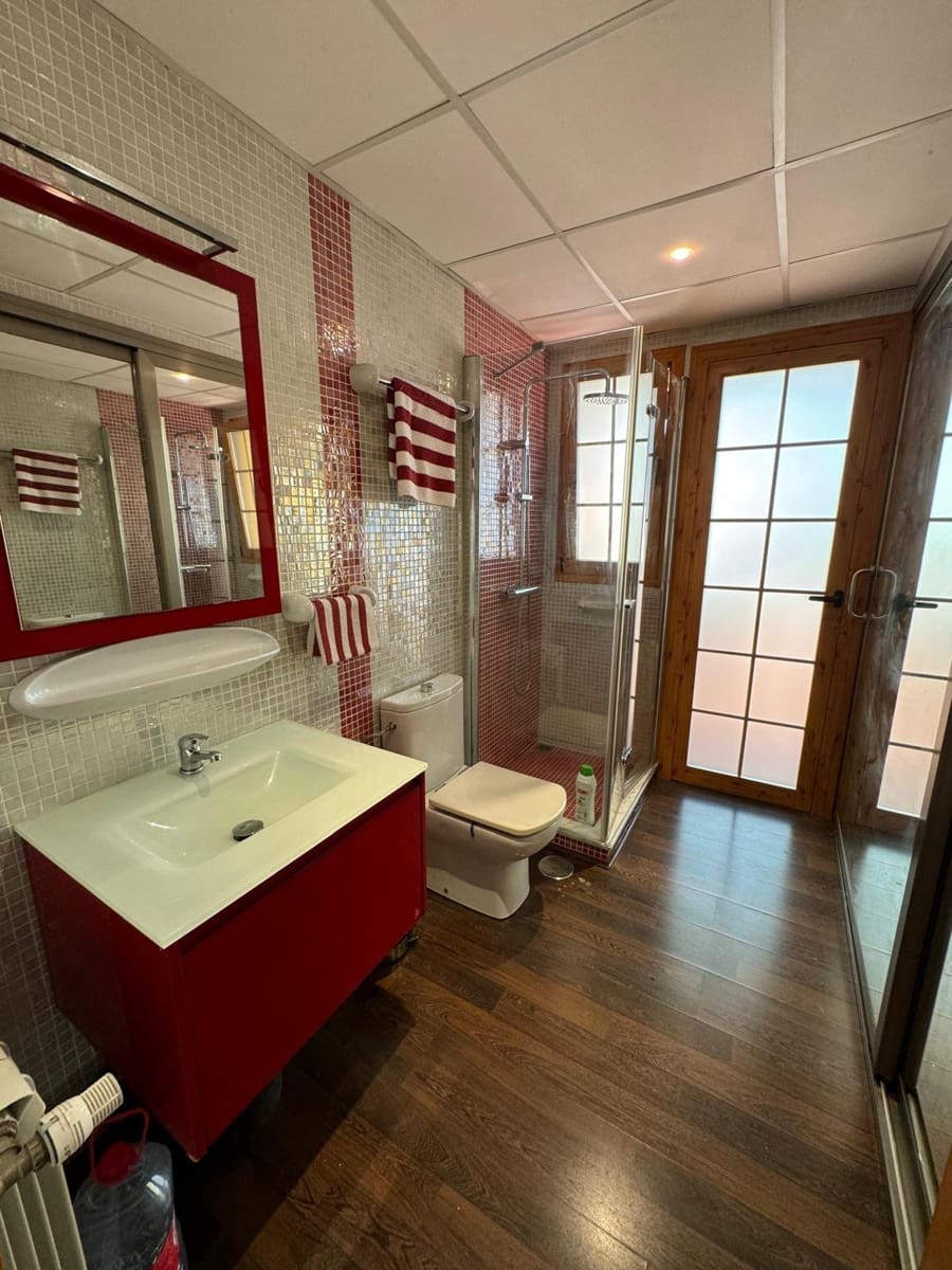 4 soveværelse Villa til salg i Roquetas de Mar med swimmingpool garage - € 825.000 (Ref: 9042563)