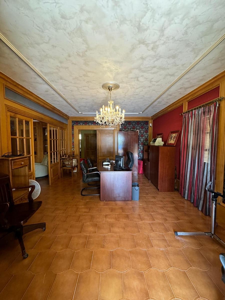 4 slaapkamer Villa te koop in Roquetas de Mar met zwembad garage - € 825.000 (Ref: 9042563)