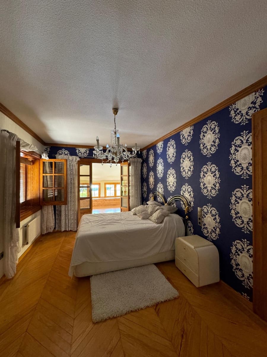 4 slaapkamer Villa te koop in Roquetas de Mar met zwembad garage - € 825.000 (Ref: 9042563)