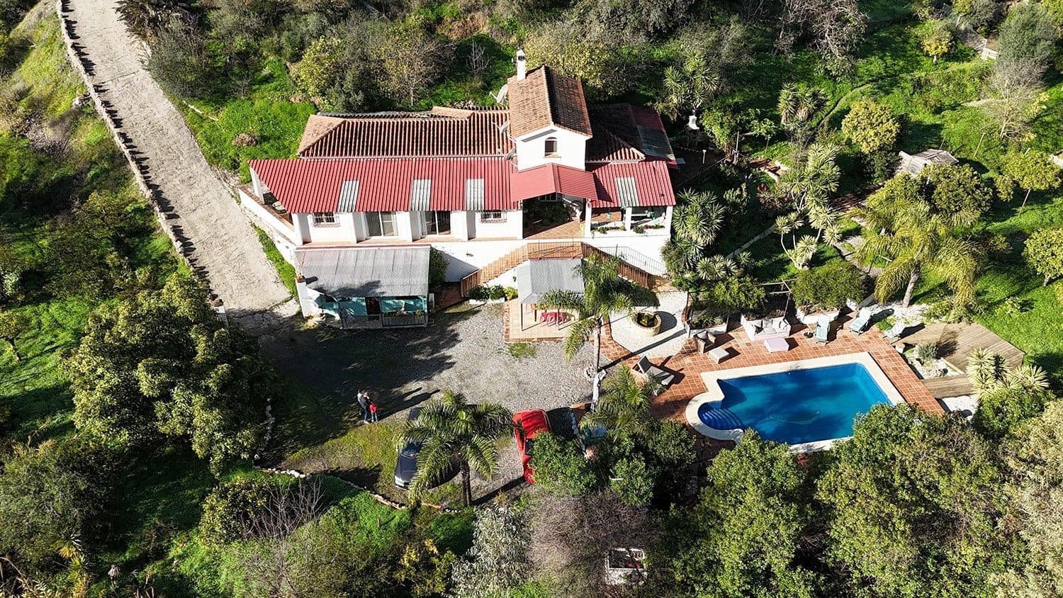 4 sypialnia Finka/Dom wiejski na sprzedaż w Coin z basenem garażem - 418 950 € (Ref: 9051357)