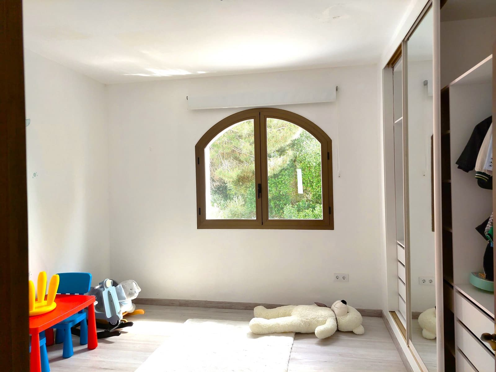 5 soveværelse Villa til salg i Sotogrande med swimmingpool garage - € 975.000 (Ref: 9051364)