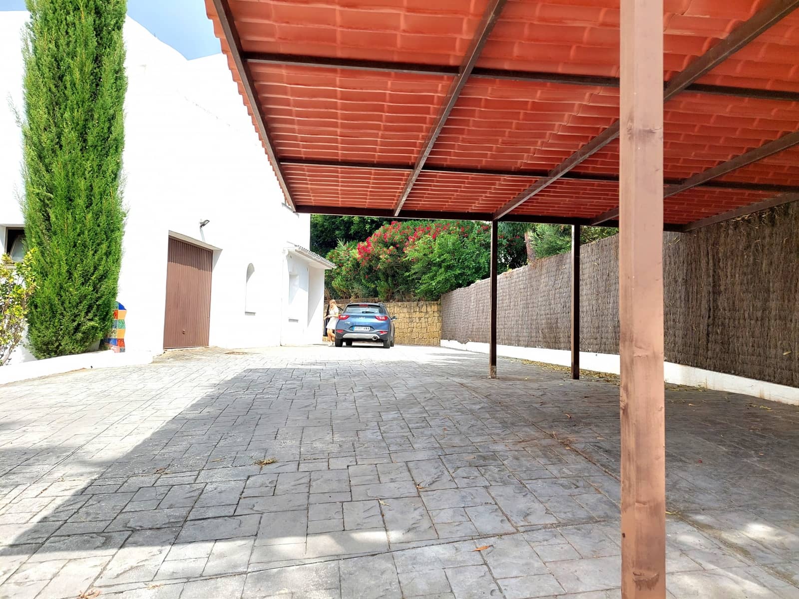 5 soveværelse Villa til salg i Sotogrande med swimmingpool garage - € 975.000 (Ref: 9051364)