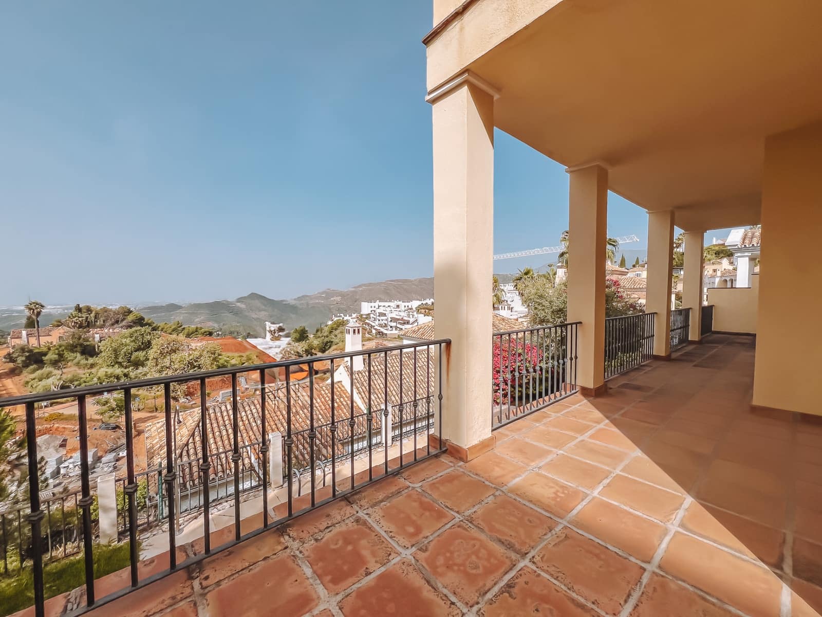 2 sovrum Villa till salu i Istan med pool garage - 720 000 € (Ref: 9062657)