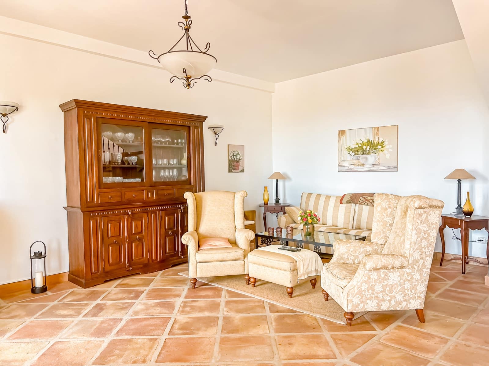 2 sovrum Villa till salu i Istan med pool garage - 720 000 € (Ref: 9062657)