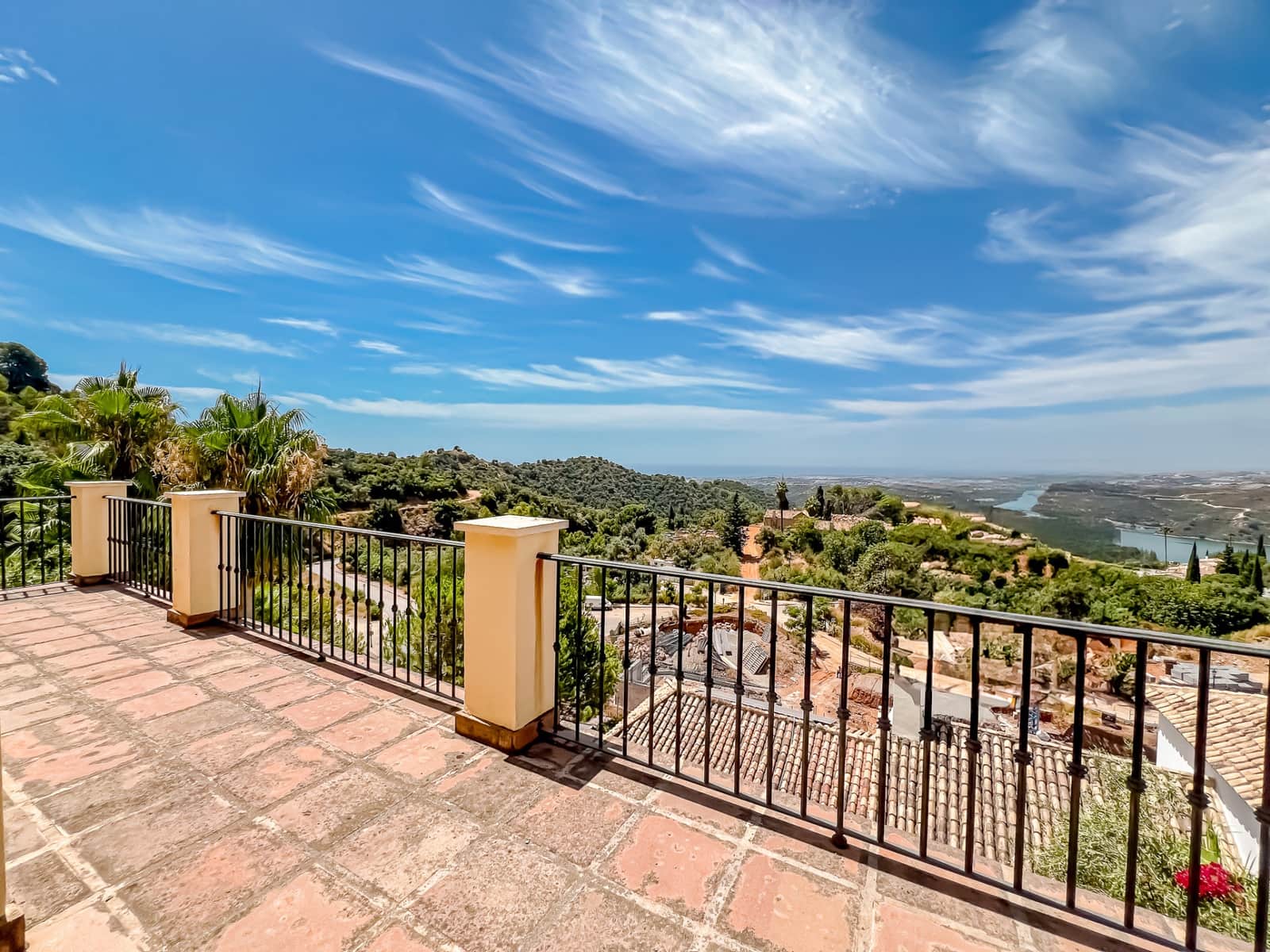 2 sovrum Villa till salu i Istan med pool garage - 720 000 € (Ref: 9062657)