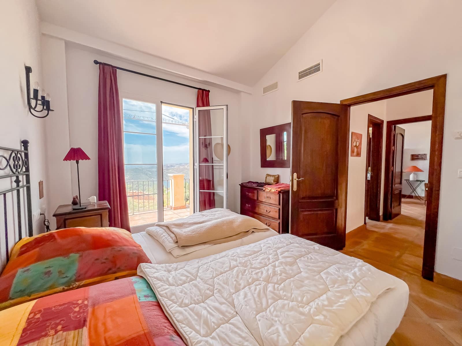 2 sovrum Villa till salu i Istan med pool garage - 720 000 € (Ref: 9062657)