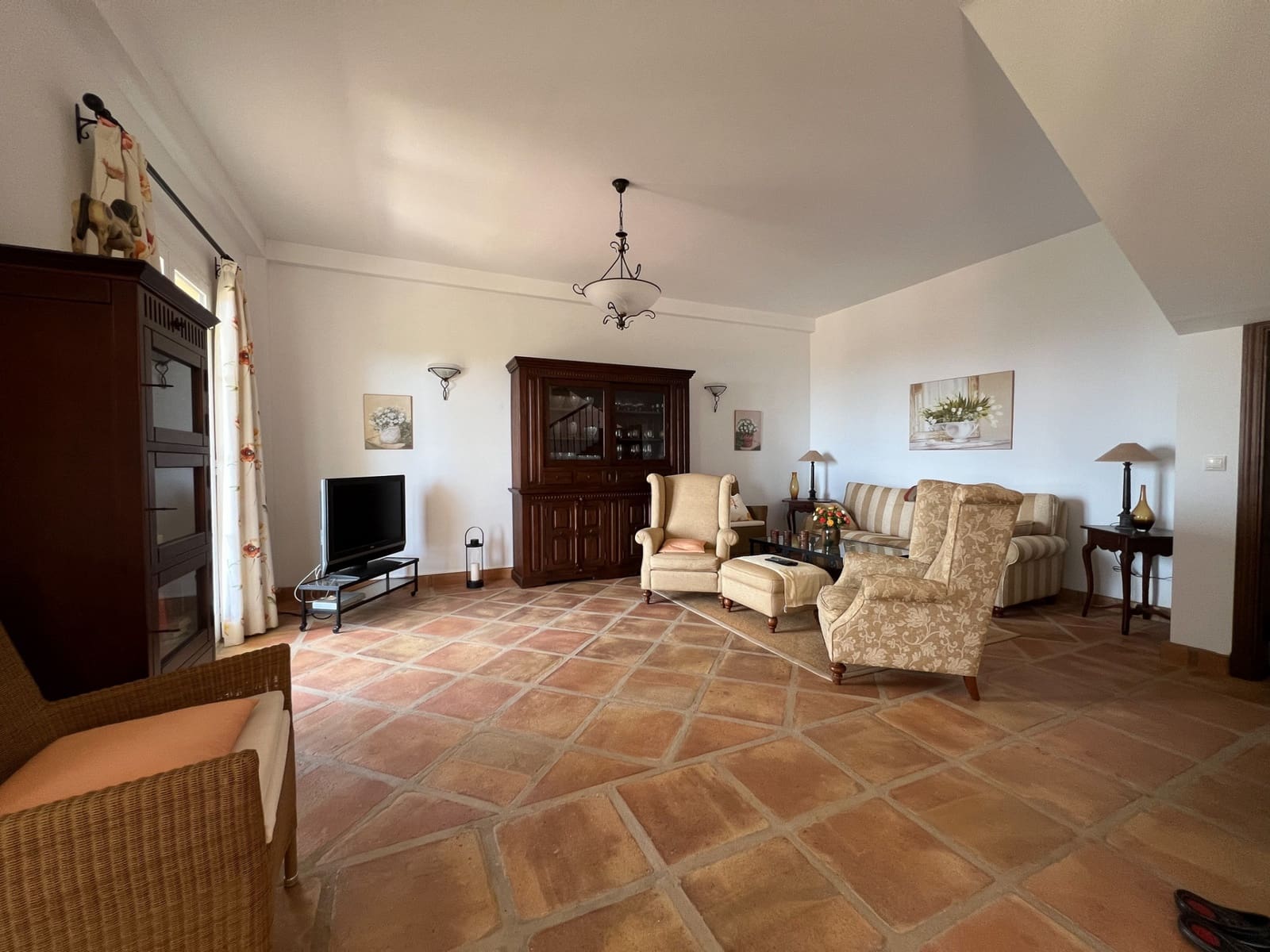 2 sovrum Villa till salu i Istan med pool garage - 720 000 € (Ref: 9062657)