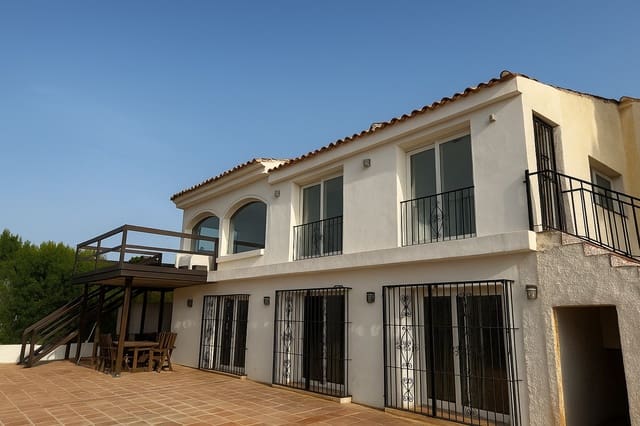 4 sovrum Villa till salu i Mijas Costa, Mijas med pool garage - 910 000 € (Ref: 9069084)