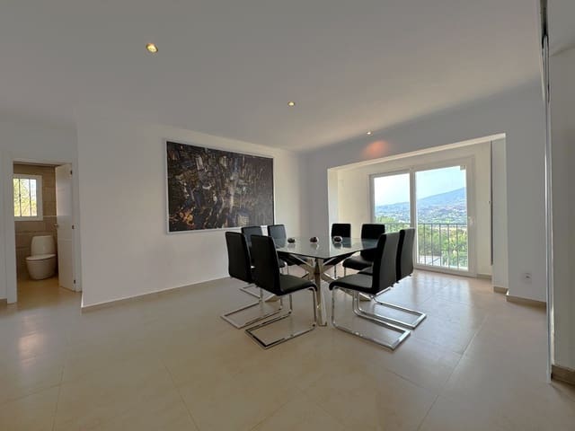 4 sovrum Villa till salu i Mijas Costa, Mijas med pool garage - 910 000 € (Ref: 9069084)