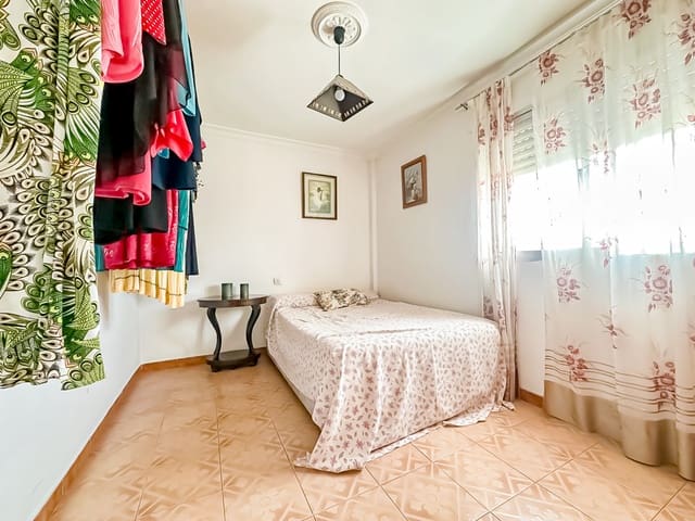 3 slaapkamer Appartement te koop in Marbella - € 339.000 (Ref: 9073650)