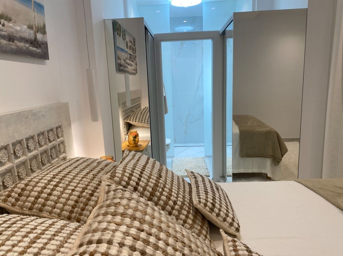 3 soveværelse Penthouse til salg i Alicante by - € 795.000 (Ref: 9078275)