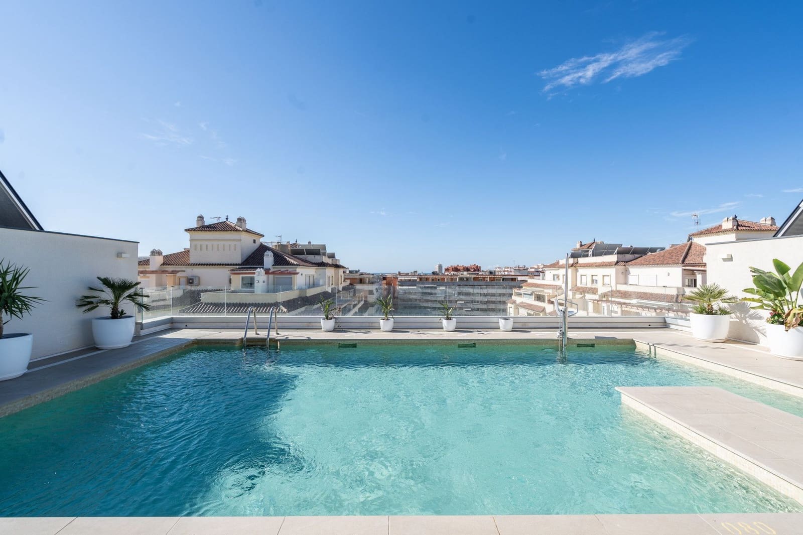 3 bedroom Apartment for sale in Estepona with pool garage - € 1,499,000 (Ref: 9078276)
