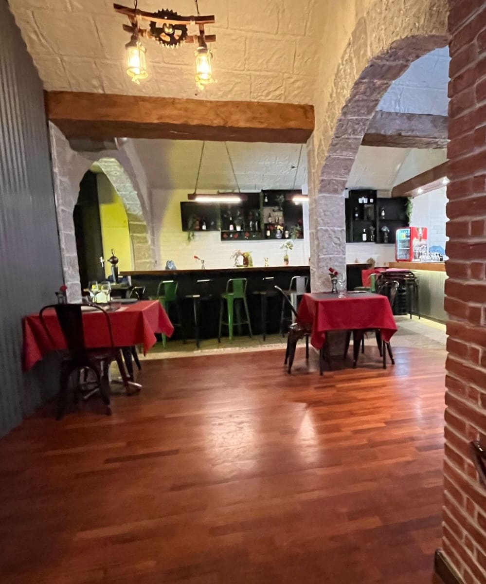 Restaurant/Bar til salg i Benalmadena - € 95.000 (Ref: 9078279)