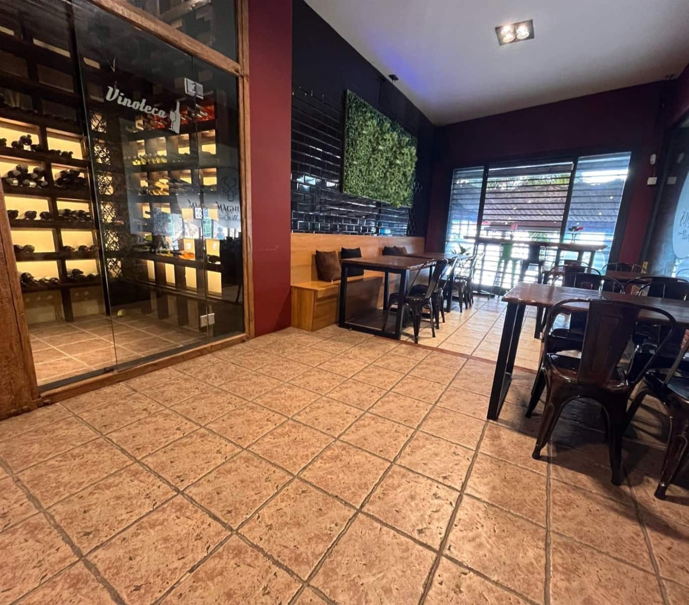 Restaurant/Bar til salg i Benalmadena - € 95.000 (Ref: 9078279)