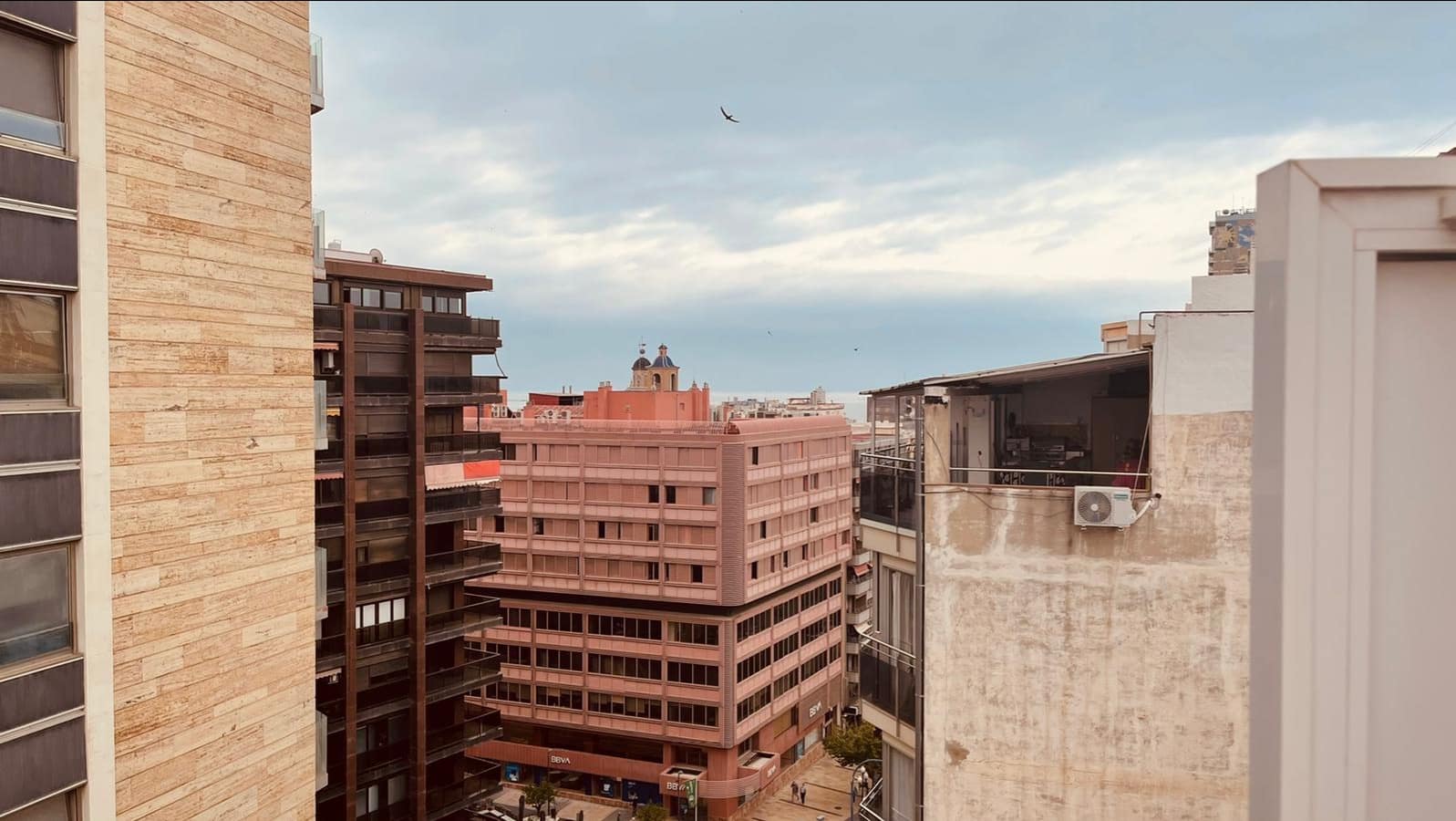 6 soveværelse Penthouse til salg i Alicante by - € 995.000 (Ref: 9081810)