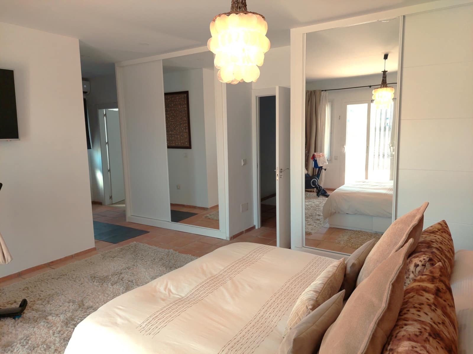 5 chambre Villa/Maison à vendre à Estepona avec piscine garage - 1 390 000 € (Ref: 9095498)