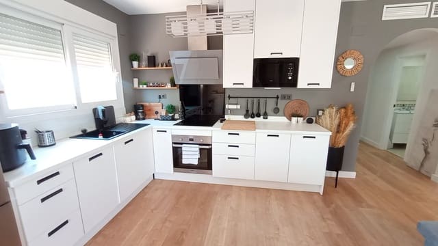 2 soverom Penthouse til salgs i Mijas Costa, Mijas med garasje - € 410 000 (Ref: 9099341)