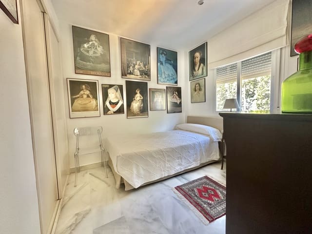 3 makuuhuone Huoneisto myytävänä paikassa Guadalmina Baja, Marbella mukana uima-altaan 
autotalli - 505 539 € (Ref: 9099342)