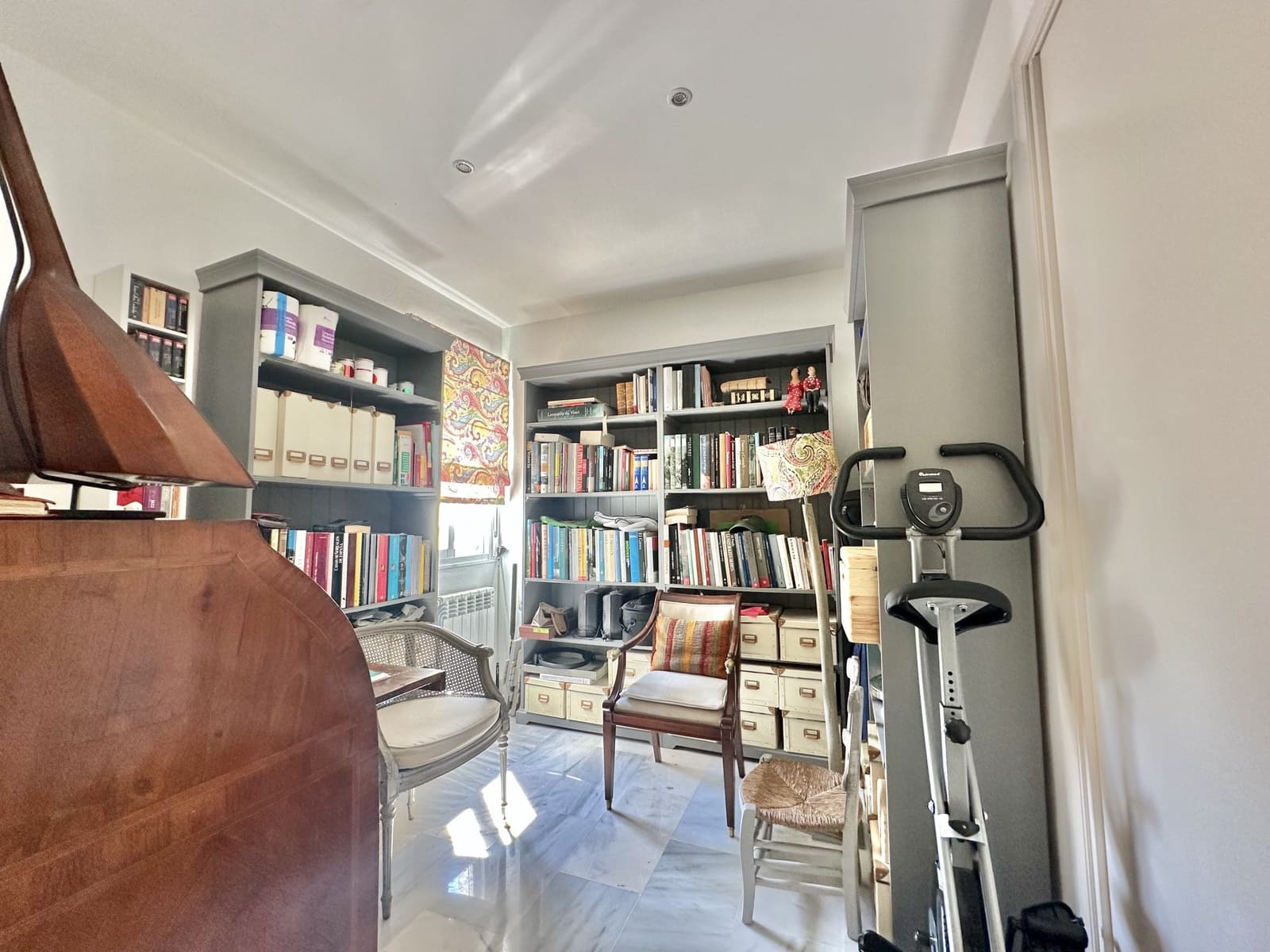 3 soveværelse Lejlighed til salg i Guadalmina med swimmingpool garage - € 505.539 (Ref: 9099342)