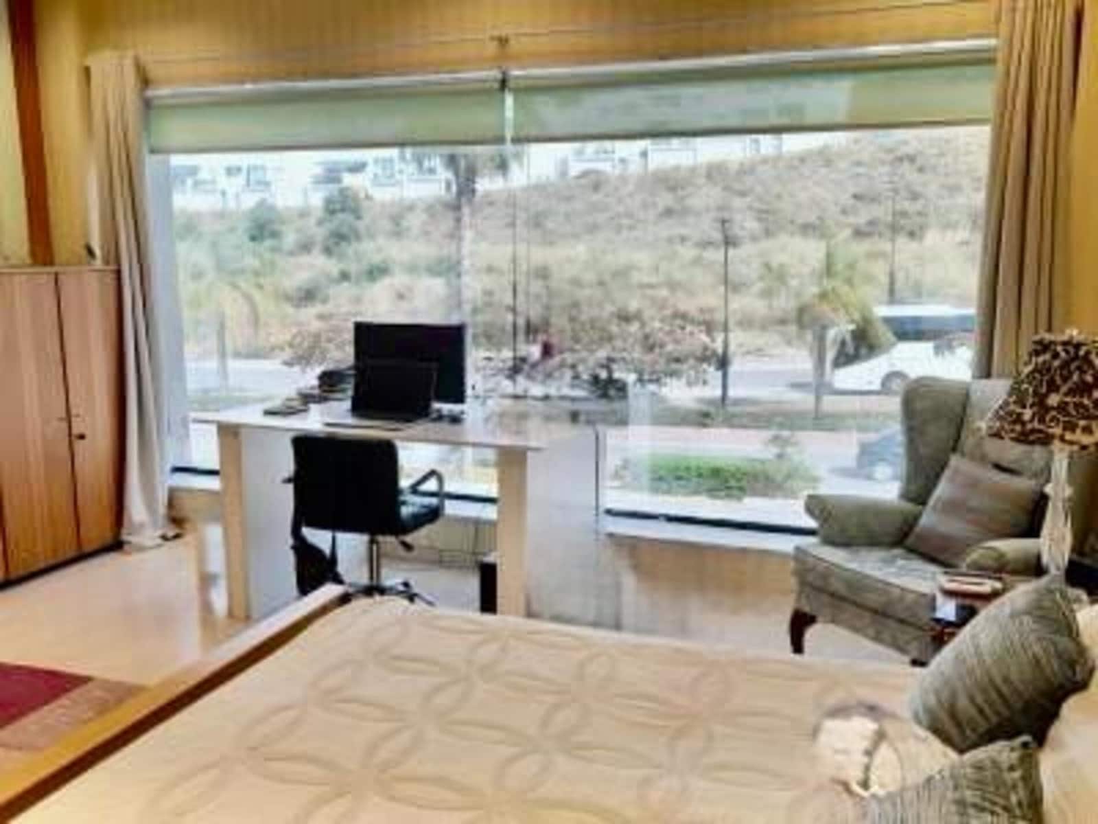 Kontor til salg i Coin med garage - € 1.200.000 (Ref: 9100951)