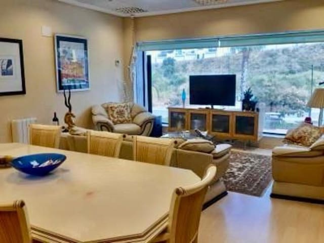 Kontor til salg i Coín med garage - € 1.200.000 (Ref: 9100951)