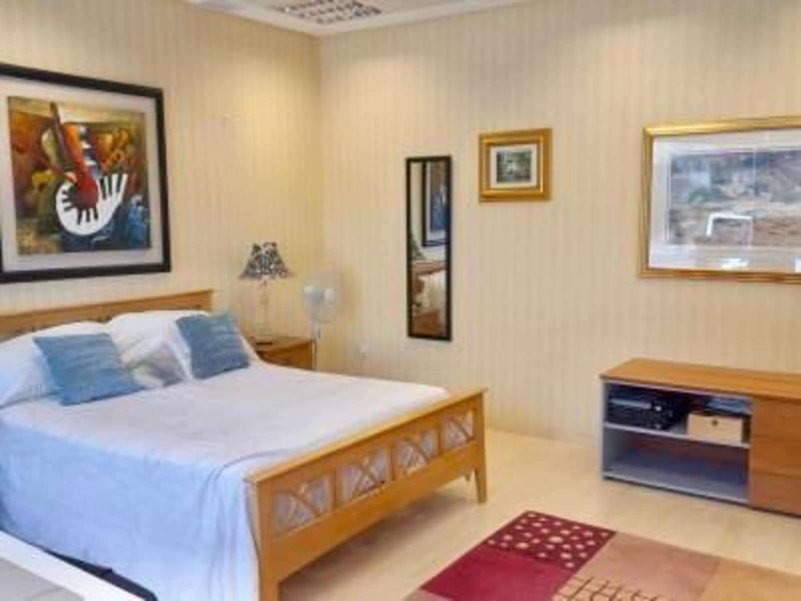 Kontor til salg i Coin med garage - € 1.200.000 (Ref: 9100951)